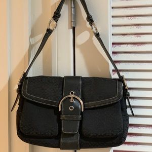 Coach shoulder bag in perfect condition.